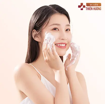 Sữa Rửa Mặt Cho Da Nám: Thành Phần Cần Có, Cách Chọn & Lưu Ý Quan Trọng