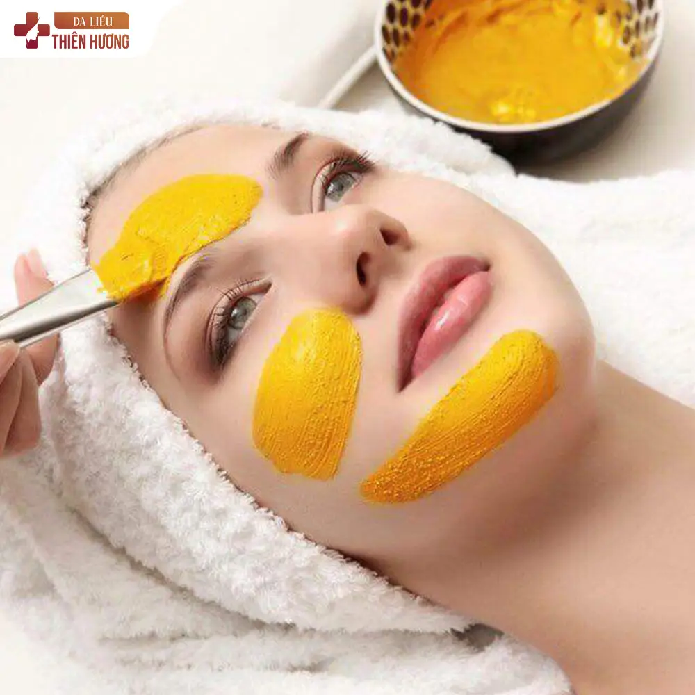 Tinh Bột Nghệ Trị Nám: Công Dụng Thực Tế Của Đắp Mặt Nạ Và Uống Nghệ Theo Nghiên Cứu Khoa Học